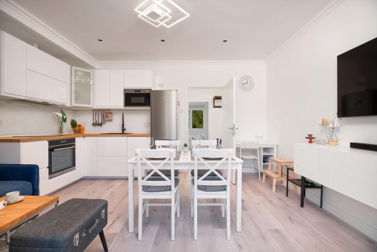 Apartment Ella Trogir Exterior photo